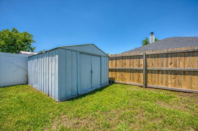 1765 Old Ranch Road, Fort Walton Beach, FL 32547