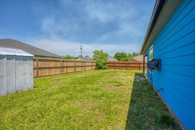 1765 Old Ranch Road, Fort Walton Beach, FL 32547