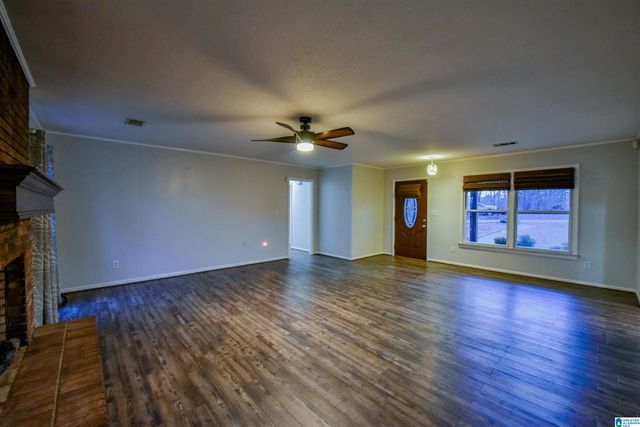 15923 LAKE HILL DRIVE, Northport, AL 35475