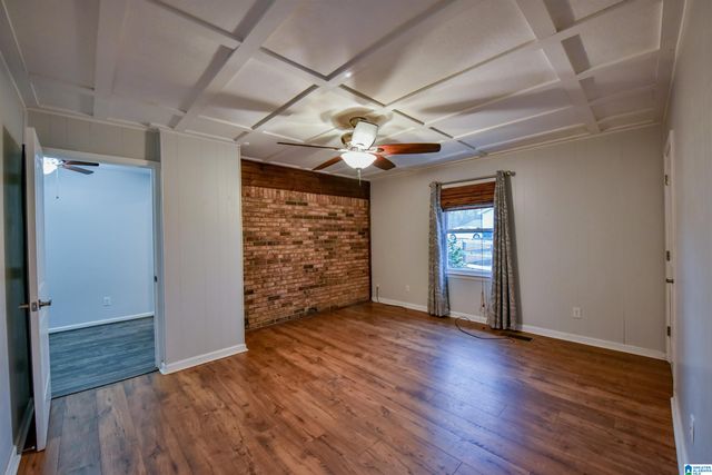 15923 LAKE HILL DRIVE, Northport, AL 35475