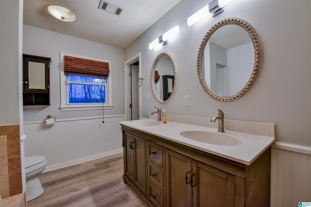 15923 LAKE HILL DRIVE, Northport, AL 35475