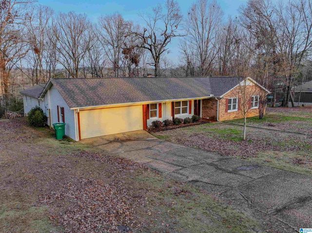 15923 LAKE HILL DRIVE, Northport, AL 35475