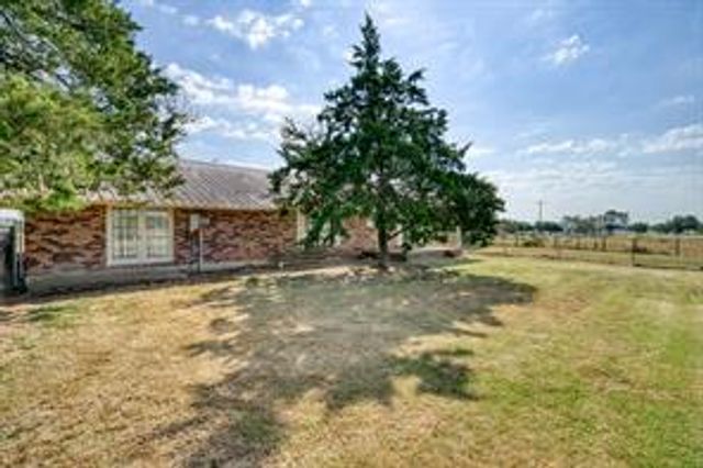 8321 FM 2346 Farm to Market Road, Midway, TX 75852