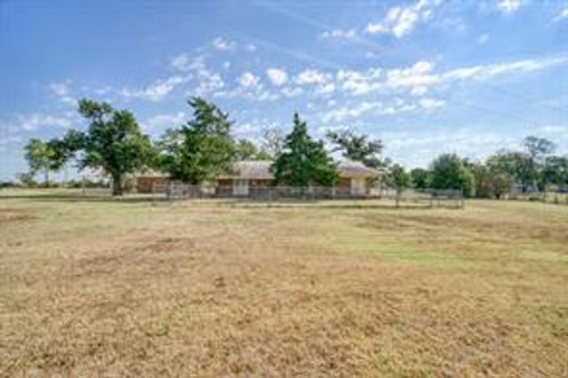 8321 FM 2346 Farm to Market Road, Midway, TX 75852