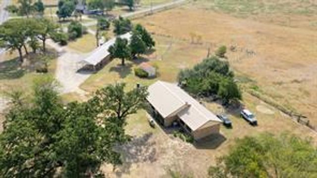8321 FM 2346 Farm to Market Road, Midway, TX 75852