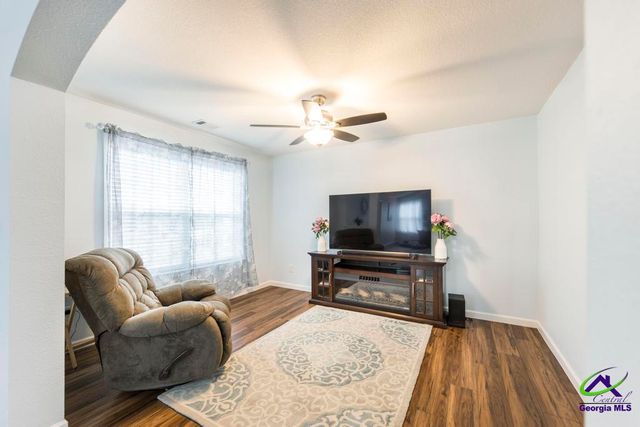 108 Ousley Way, Perry, GA 31069