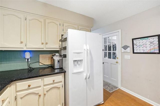 3206 Country Walk Drive, Powder Springs, GA 30127