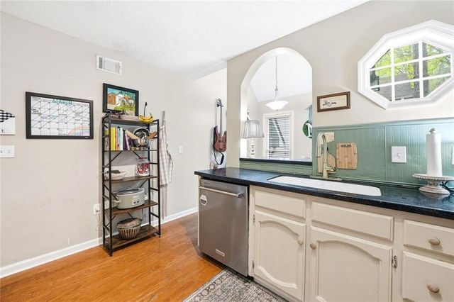 3206 Country Walk Drive, Powder Springs, GA 30127