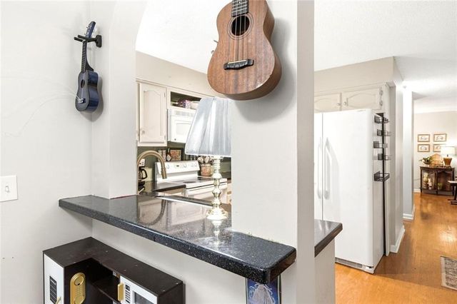 3206 Country Walk Drive, Powder Springs, GA 30127