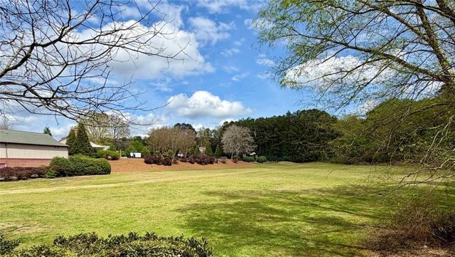 3206 Country Walk Drive, Powder Springs, GA 30127