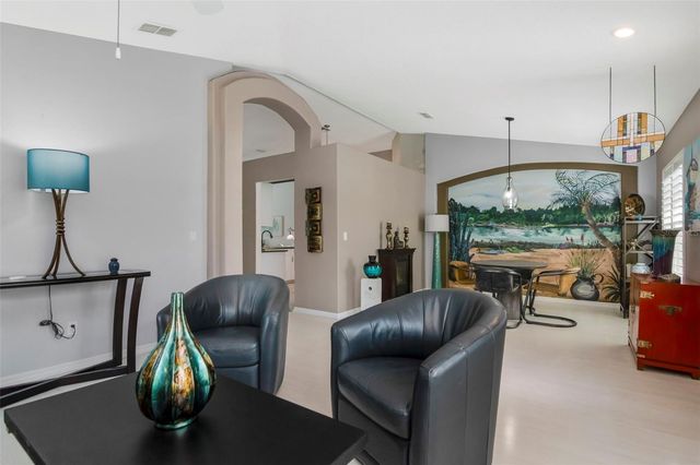 9301 BROOKHURST COURT, Tampa, FL 33647