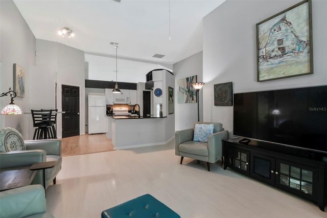 9301 BROOKHURST COURT, Tampa, FL 33647