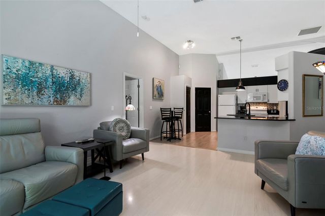9301 BROOKHURST COURT, Tampa, FL 33647