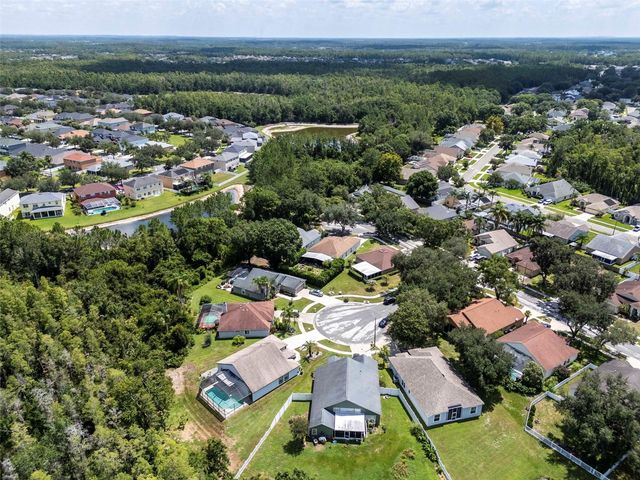 9301 BROOKHURST COURT, Tampa, FL 33647
