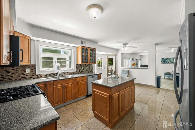 1398 Masoma Road, North Brunswick, NJ 08902