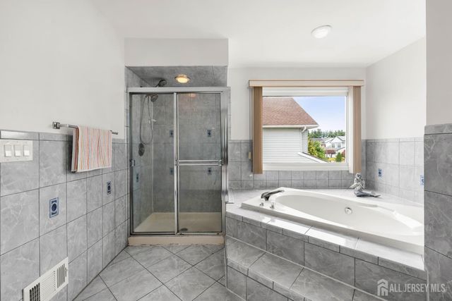 1398 Masoma Road, North Brunswick, NJ 08902