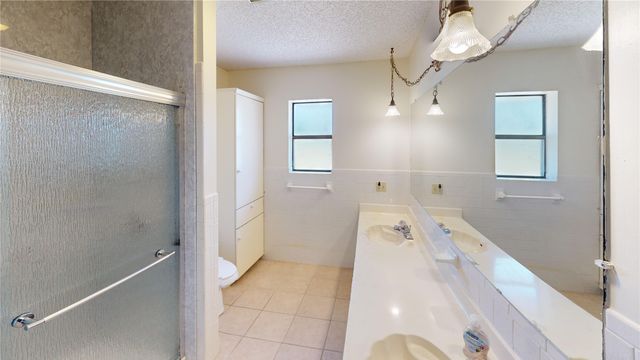 6605 US Highway 67 84, Bangs, TX 76823