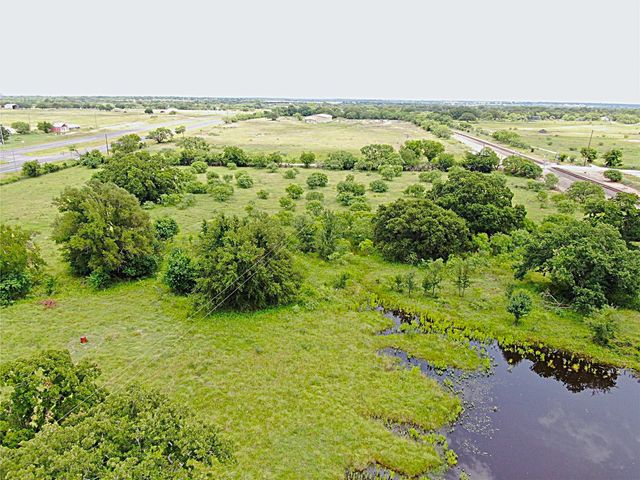 6605 US Highway 67 84, Bangs, TX 76823