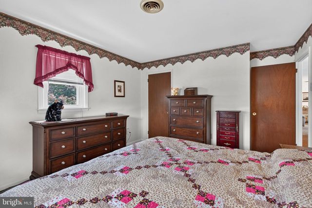949 BRUNNERVILLE RD, Lititz, PA 17543