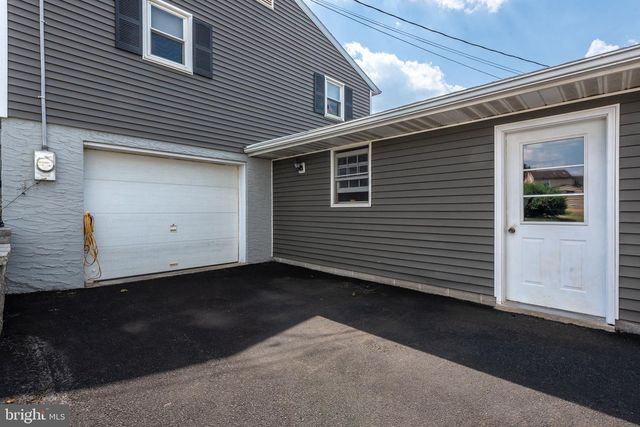 949 BRUNNERVILLE RD, Lititz, PA 17543