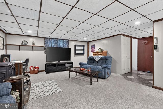 949 BRUNNERVILLE RD, Lititz, PA 17543