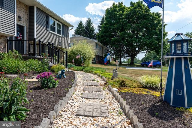 949 BRUNNERVILLE RD, Lititz, PA 17543