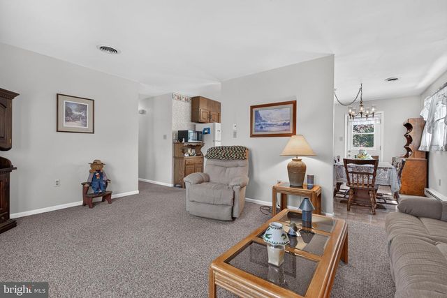 949 BRUNNERVILLE RD, Lititz, PA 17543