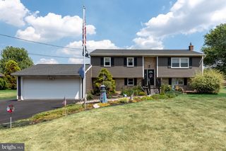 949 BRUNNERVILLE RD, Lititz, PA 17543