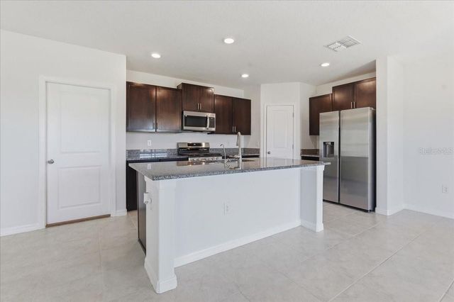 5224 WHITE CHICORY DRIVE, Apollo Beach, FL 33572