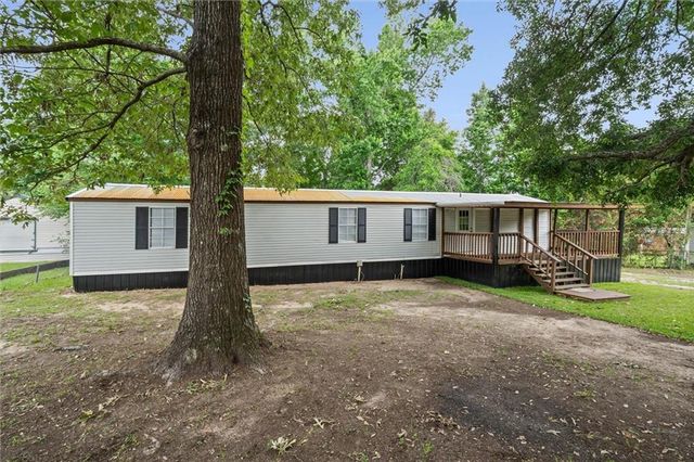 7645 Tevin Court, Wilmer, AL 36587