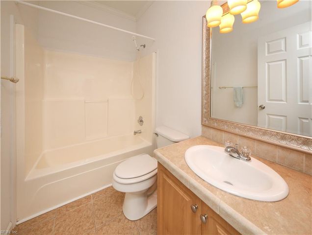 19 Kelly ST, Gates, NC 27937
