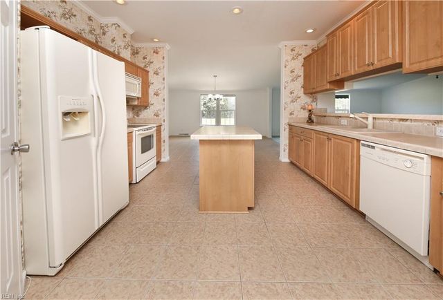 19 Kelly ST, Gates, NC 27937