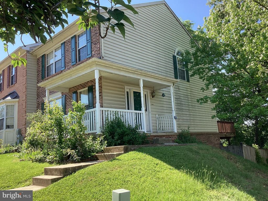 Image 2 of property listing at 1901 MILLINGTON SQ, Bel Air, MD 21015