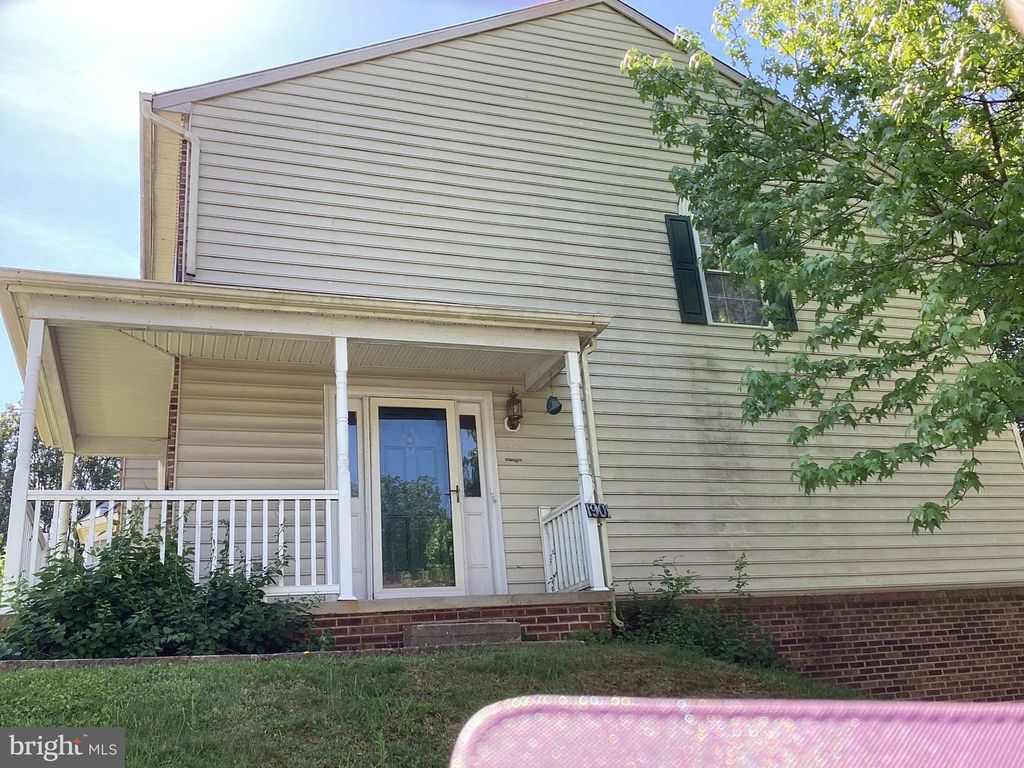 Image 3 of property listing at 1901 MILLINGTON SQ, Bel Air, MD 21015