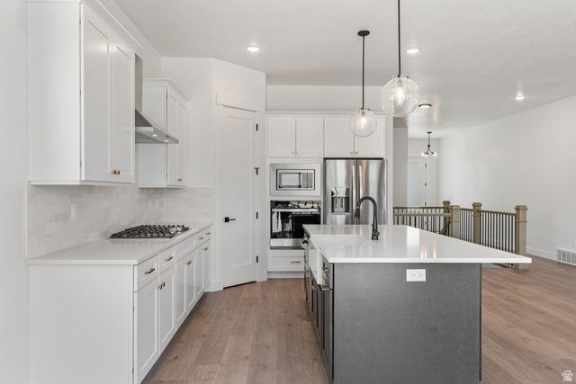 895 CREST DALE LN, Santaquin, UT 84655