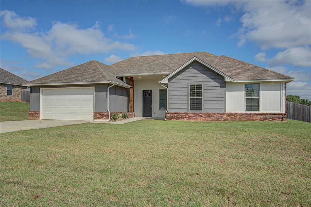 17359 290th Street, Washington, OK 73093