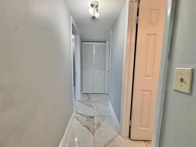 5700 NW 2nd Avenue 311, Boca Raton, FL 33487