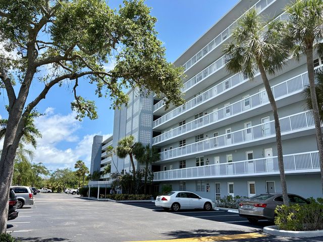 5700 NW 2nd Avenue 311, Boca Raton, FL 33487