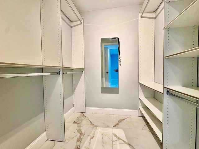 5700 NW 2nd Avenue 311, Boca Raton, FL 33487