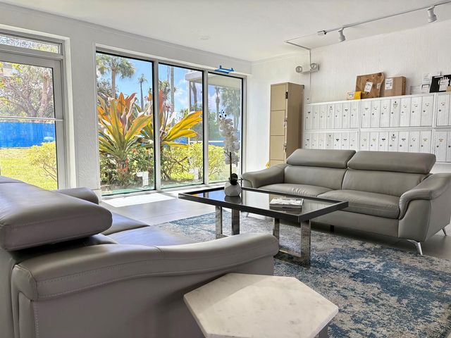 5700 NW 2nd Avenue 311, Boca Raton, FL 33487