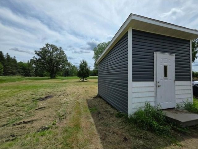 N6720 Highway 12 & 16, New Lisbon, WI 53950