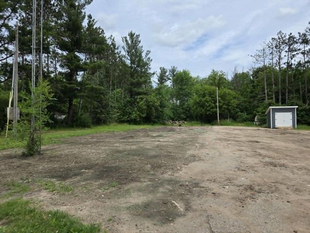 N6720 Highway 12 & 16, New Lisbon, WI 53950