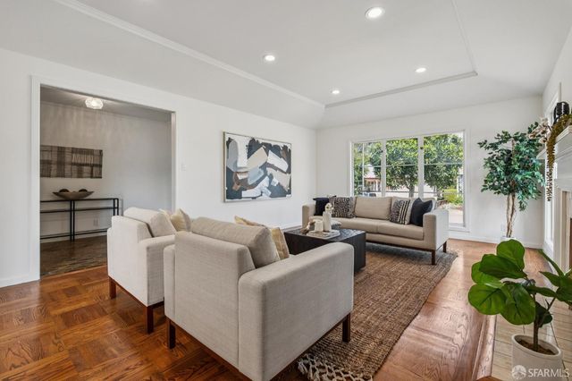 301 Crestlake Drive, San Francisco, CA 94132