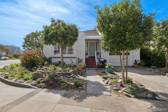 301 Crestlake Drive, San Francisco, CA 94132