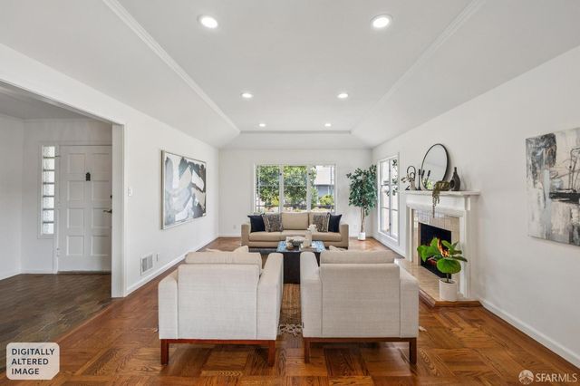 301 Crestlake Drive, San Francisco, CA 94132