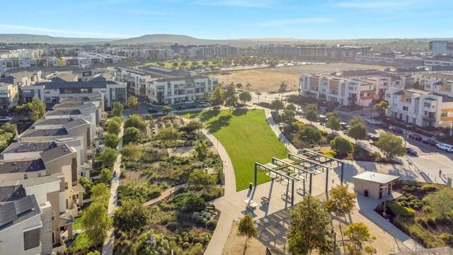 1808 Lynx Ter, Chula Vista, CA 91915