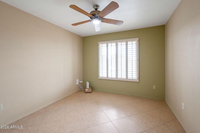 2559 LEISURE WORLD --, Mesa, AZ 85206