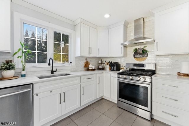 436 W Anderson St, Hackensack City, NJ 07601