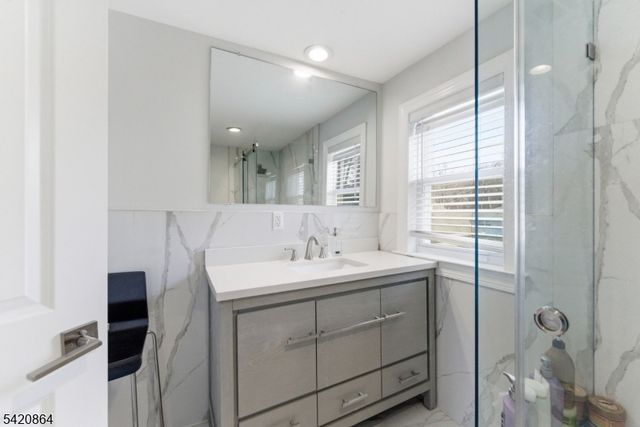 436 W Anderson St, Hackensack City, NJ 07601