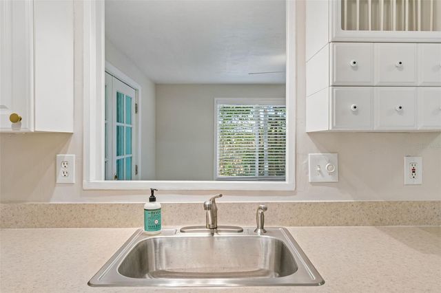 200 EVELYN AVE, Clearwater, FL 33765